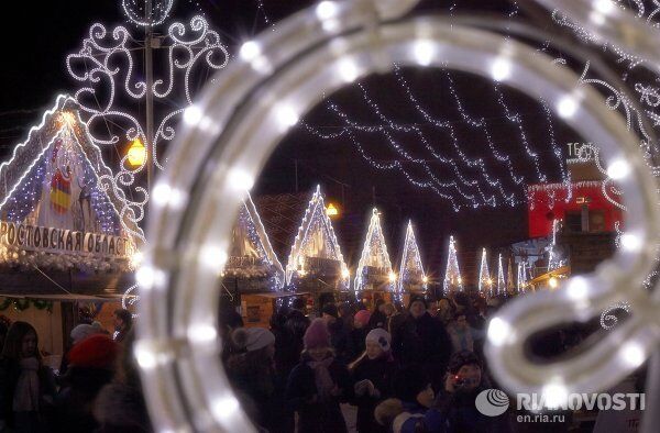 Rusia se pone guapa de cara al Año Nuevo y Navidad - Sputnik Mundo