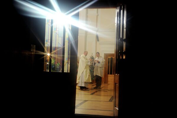 La celebración de la Nochebuena en el mundo - Sputnik Mundo