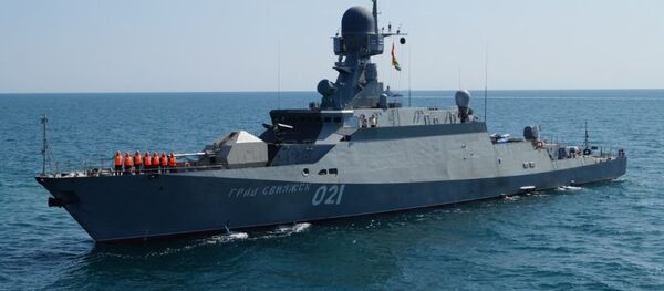 Buque Grad Sviyazhsk, perteneciente al mismo proyecto que el barco lanzamisiles Zelioni Dol - Sputnik Mundo