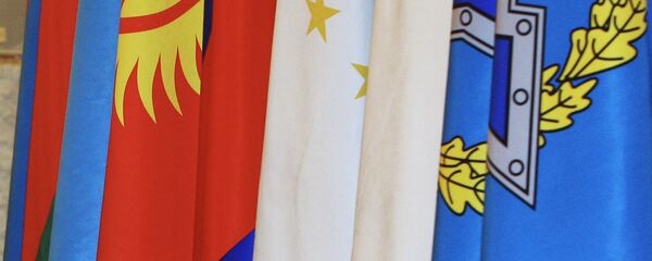 Banderas de los países-miembros de OTSC - Sputnik Mundo