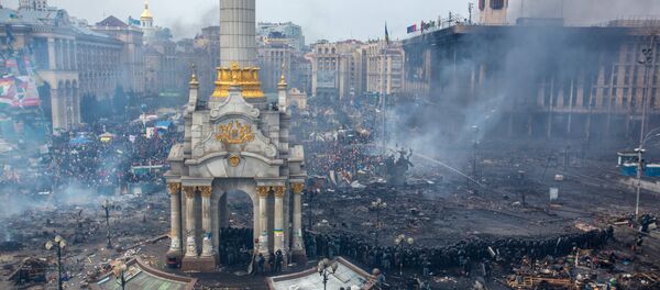 Plaza de la Independencia (Kiev), 19 febrero, 2014 Plaza de la Independencia (Kiev), 19 febrero, 2014 - Sputnik Mundo