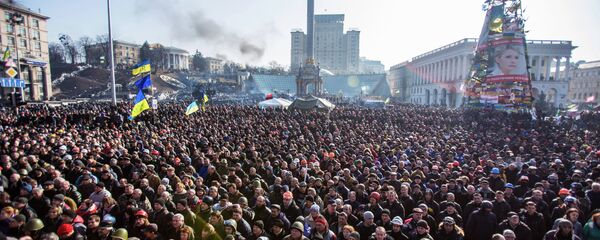 Manifestación de protesta en la Plaza de la Independencia (Maidán) de Kiev, 2014 - Sputnik Mundo