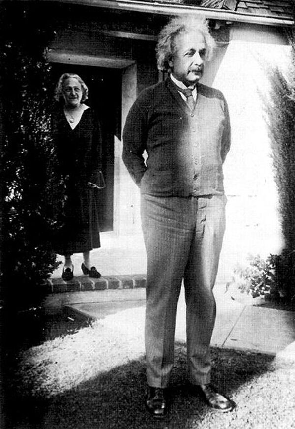 Albert Einstein, un genio con 200 de IQ - Sputnik Mundo