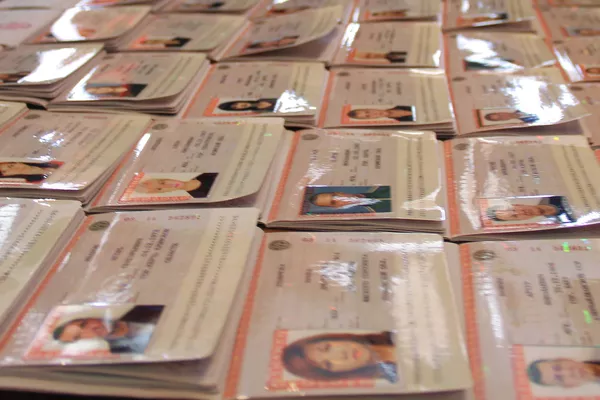 Unos 80.000 pasaportes rusos, expedidos en Crimea - Sputnik Mundo