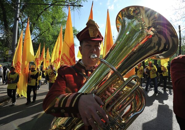 Rusia celebra la fiesta del 1 de mayo - Sputnik Mundo