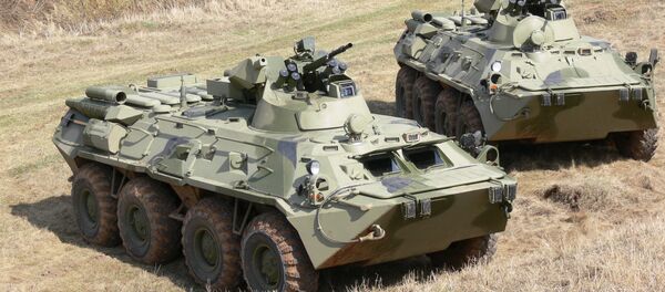 Transportes blindados BTR-82 - Sputnik Mundo