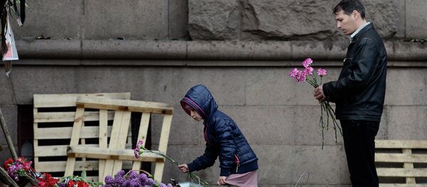 Homenaje a las víctimas del incendio en la Casa de los Sindicatos de Odesa (archivo) Homenaje a las víctimas del incendio en la Casa de los Sindicatos de Odesa (archivo) - Sputnik Mundo