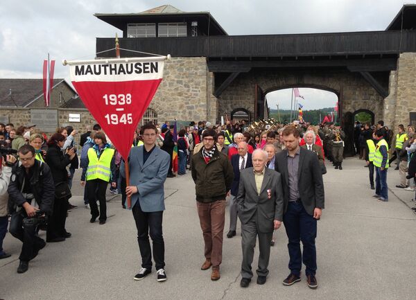 Ceremonia fúnebre se celebra en un ex campo de concentración de Austria. (Archivo) - Sputnik Mundo