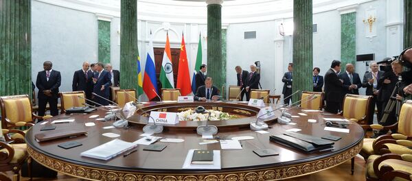 El grupo BRICS, posible contrapeso al dominio mundial de EEUU - Sputnik Mundo
