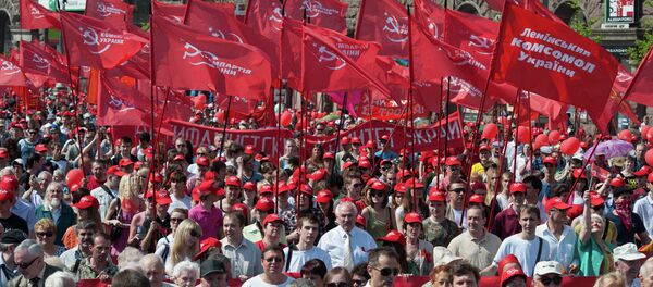 Шествие коммунистов в Киеве - Sputnik Mundo