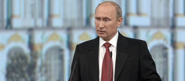 Putin: El golpe de Estado provocó una guerra civil en Ucrania - Sputnik Mundo