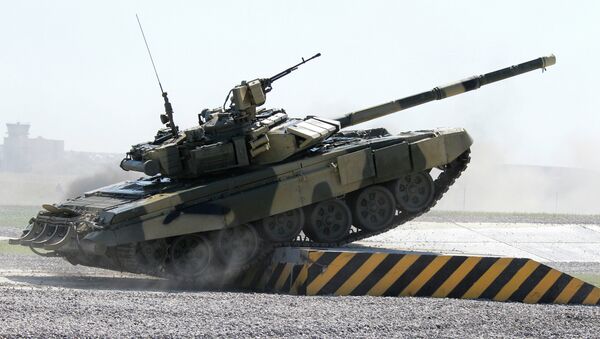 Tanque T-90 (archivo) - Sputnik Mundo