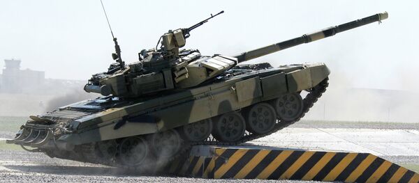 Tanque T-90 (archivo) - Sputnik Mundo