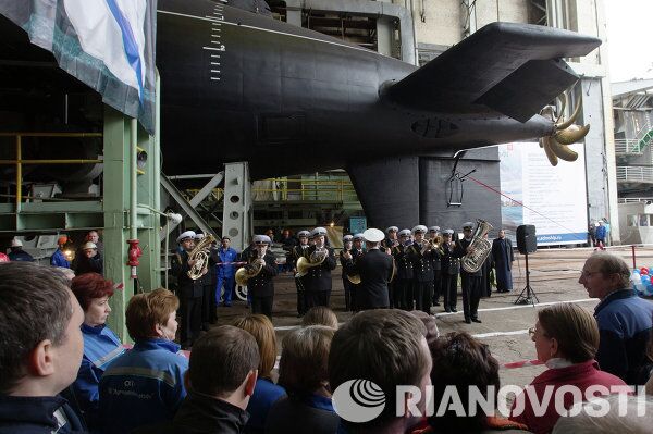 Rusia bota nuevo submarino para su Flota del Mar Negro - Sputnik Mundo