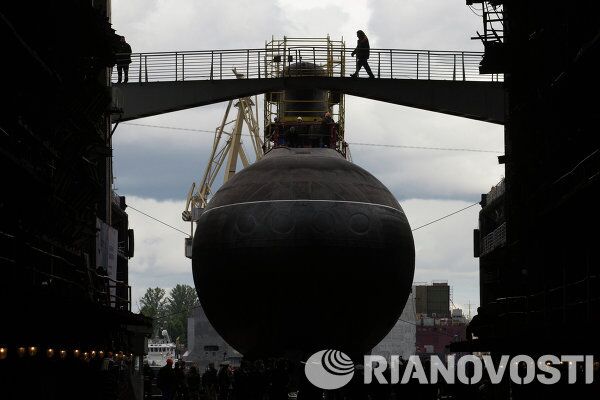 Rusia bota nuevo submarino para su Flota del Mar Negro - Sputnik Mundo