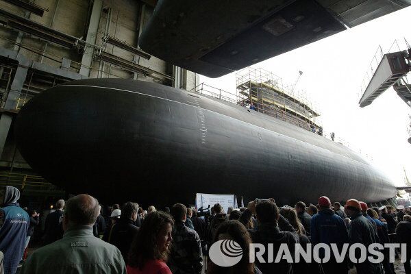 Rusia bota nuevo submarino para su Flota del Mar Negro - Sputnik Mundo