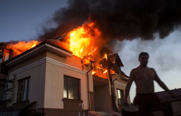 Ucrania, sucesos recientes: vuelven a romper las hostilidades Ucrania, sucesos recientes: vuelven a romper las hostilidades - Sputnik Mundo