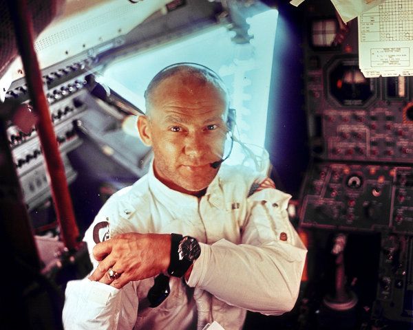 Apollo 11: “Ustedes alunizaron, y nosotros nos pusimos morados” Apollo 11: “Ustedes alunizaron, y nosotros nos pusimos morados” - Sputnik Mundo