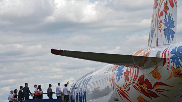 Sukhoi Superjet 100 - Sputnik Mundo