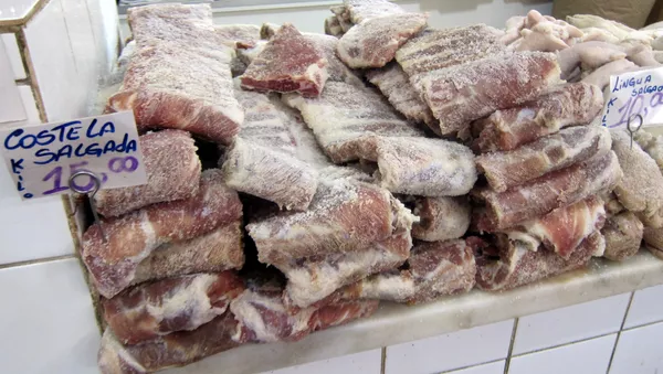 Los productores de carne brasileños están preparados para aumentar el suministro a Rusia - Sputnik Mundo