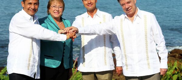 Ollanta Humala, Michelle Bachelet, Enrique Peña Nieto y Juan Manuel Santos, presidentes de Alianza del Pacífico - Sputnik Mundo