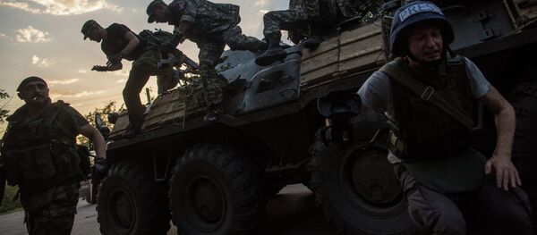 Un periodista en Donbás - Sputnik Mundo