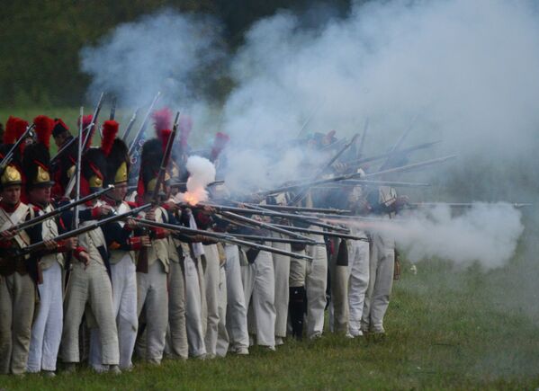 Reconstrucción de la Batalla de Borodinó Reconstrucción de la Batalla de Borodinó - Sputnik Mundo