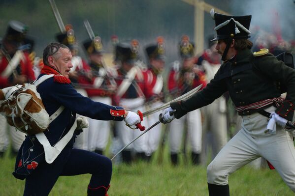 Reconstrucción de la Batalla de Borodinó Reconstrucción de la Batalla de Borodinó - Sputnik Mundo