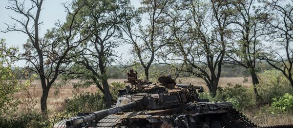 Tanque en Lugansk - Sputnik Mundo