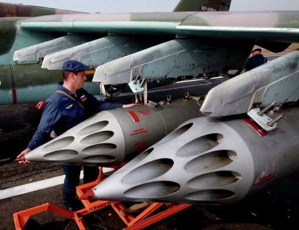 Enfrentamiento con enemigos virtuales en las maniobras en Primorie - Sputnik Mundo