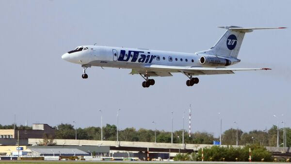 Un avión de la compañía aérea UTair - Sputnik Mundo