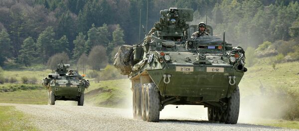 Vehículos de transporte blindado de personal Stryker Vehículos de transporte blindado de personal Stryker - Sputnik Mundo