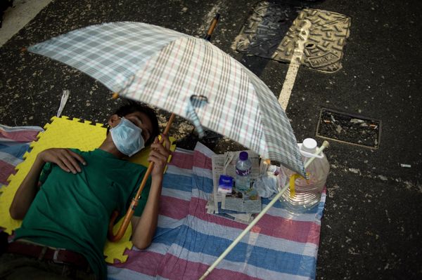 Hong Kong tras una semana de protestas Hong Kong tras una semana de protestas - Sputnik Mundo