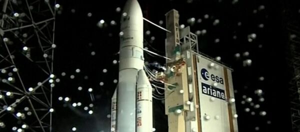 Lanzamiento del cohete Ariane 5 con el primer satélite argentino Lanzamiento del cohete Ariane 5 con el primer satélite argentino - Sputnik Mundo