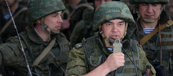 Rusia desarrolla un sistema de radiocomunicación sin análogos en el mundo - Sputnik Mundo