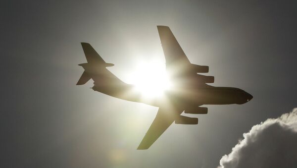 Avión de transporte militar IL-76 - Sputnik Mundo