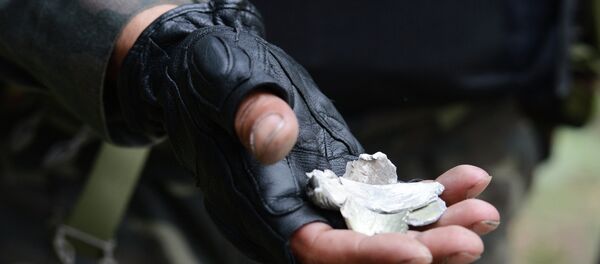 El Gobierno ucraniano ordena renunciar al uso de bombas de racimo en Donbás - Sputnik Mundo