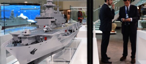 El puesto de la compañía Fincantieri en la 24 Exposición  Internacional Euronaval 2014 (archivo) - Sputnik Mundo