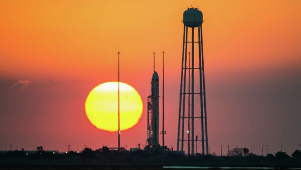 Cohete estadounidense Antares - Sputnik Mundo