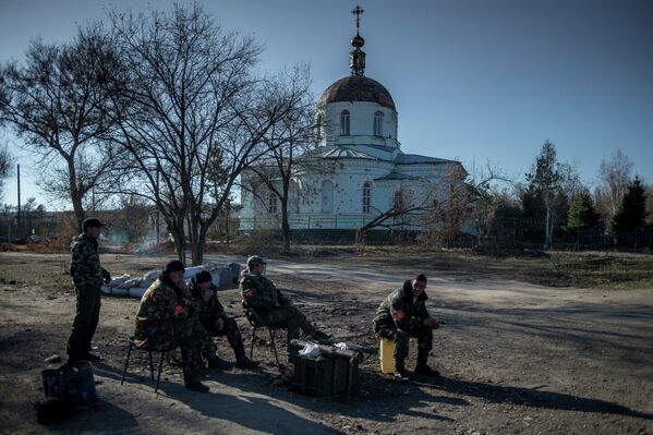 Provincia de Lugansk en la víspera de las elecciones Provincia de Lugansk en la víspera de las elecciones - Sputnik Mundo