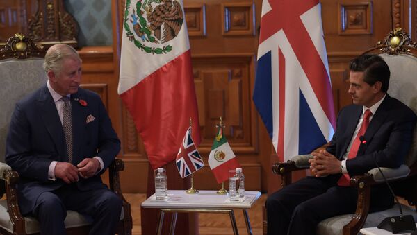 Príncipe Carlos de Gales y presidente de México Enrique Peña Príncipe Carlos de Gales y presidente de México Enrique Peña - Sputnik Mundo