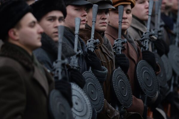 Marcha solemne dedicada a la histórica parada de 1941 en Moscú - Sputnik Mundo