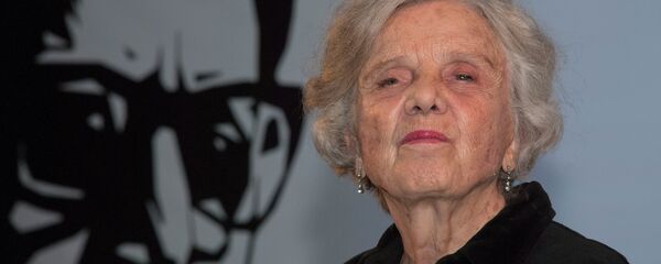 Elena Poniatowska, escritora y periodista mexicana Elena Poniatowska, escritora y periodista mexicana - Sputnik Mundo
