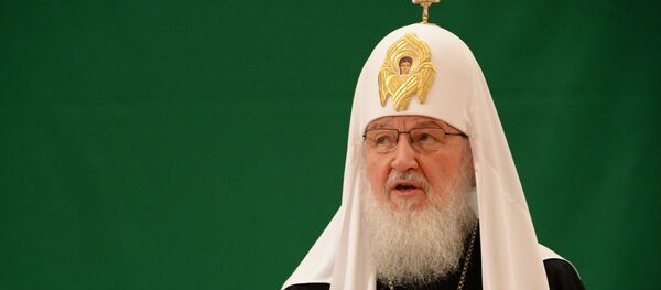 El patriarca Kiril llama a poner fin a la discordia fratricida en Donbás - Sputnik Mundo