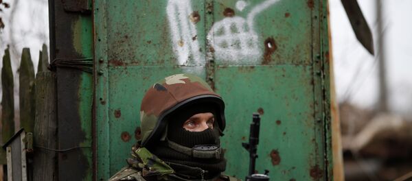 Kiev recibirá mil unidades de armamento moderno antes de final de año - Sputnik Mundo