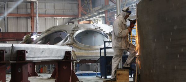 Fabricación de un reactor nuclear en Rusia - Sputnik Mundo