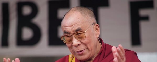 La prensa china pide castigar a los funcionarios del partido “ambiguos” con el dalái lama - Sputnik Mundo