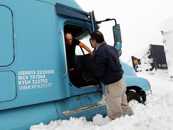Montañas de nieve en el Estado de Nueva York - Sputnik Mundo