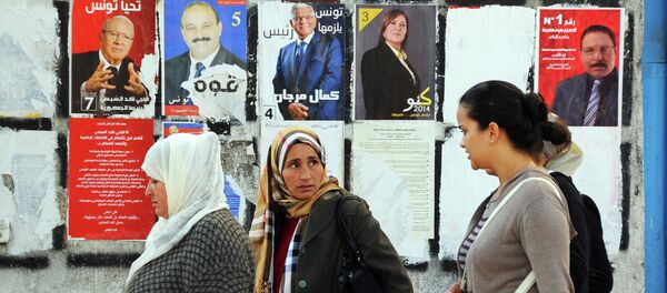 Túnez celebra la segunda vuelta de elecciones presidenciales Túnez celebra la segunda vuelta de elecciones presidenciales - Sputnik Mundo