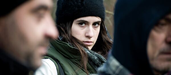 El 58% de los jóvenes españoles planea emigrar para encontrar empleo - Sputnik Mundo